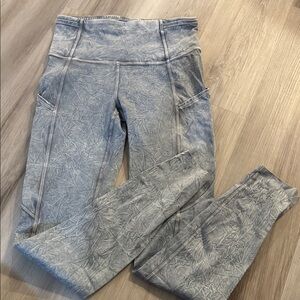 lululemon athletica Gray/Blue Leggings with pockets